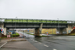 Brücke der Werksbahn Bochumer Verein über der Wattenscheider Straße (Bochum-Hamme) / 18.12.2021