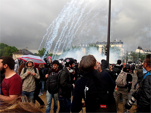 Fin de manif hier aux Invalides