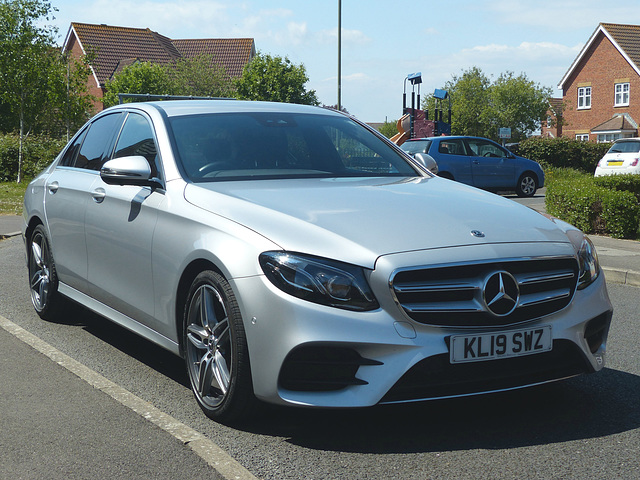 Mercedes-Benz E220d (1) - 15 May 2020