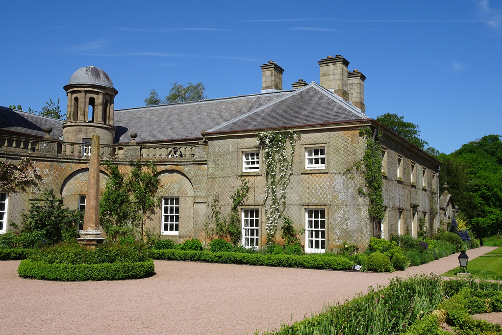 Dumfries House