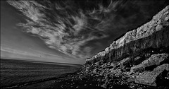 MONO CLIFFS