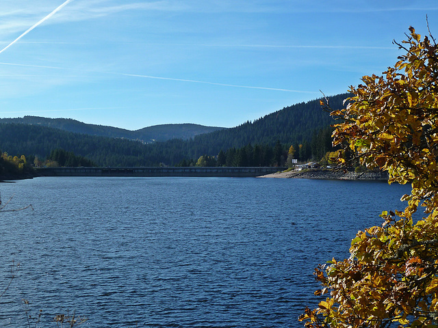 Herbstimmung am Schluchsee-Staudamm
