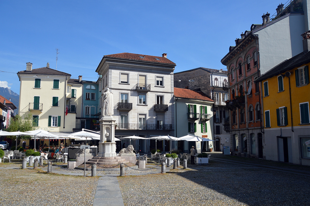 Piazza Sant-Antonio Locarno