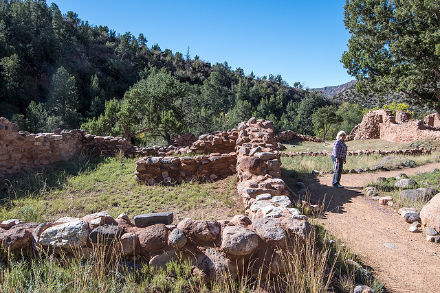 The ruins of Jemez Pueblo17