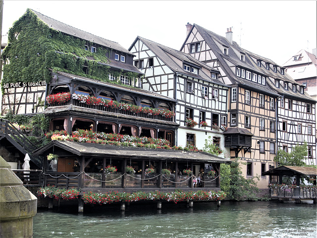 Stroll through Strasbourg Stroll through Strasbourg
