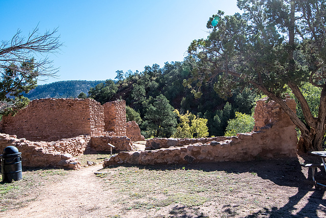 The ruins of Jemez Pueblo23