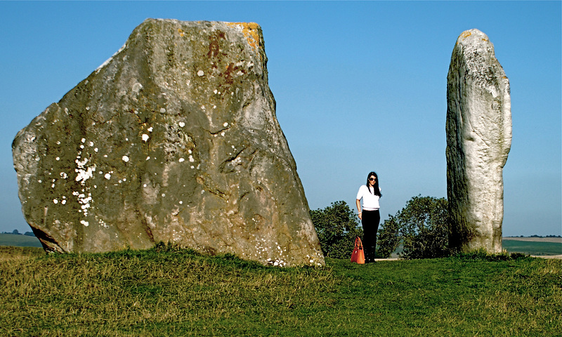 Girl Between Stones, Avebury