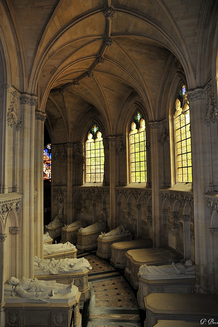 Les tombeaux du déambulatoire de la Chapelle Royale de Dreux - Eure-et-Loir