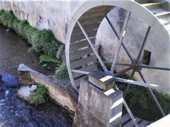 Water wheel.