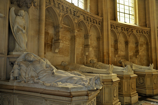 Les gisants de la Chapelle Royale de Dreux - Eure-et-Loir