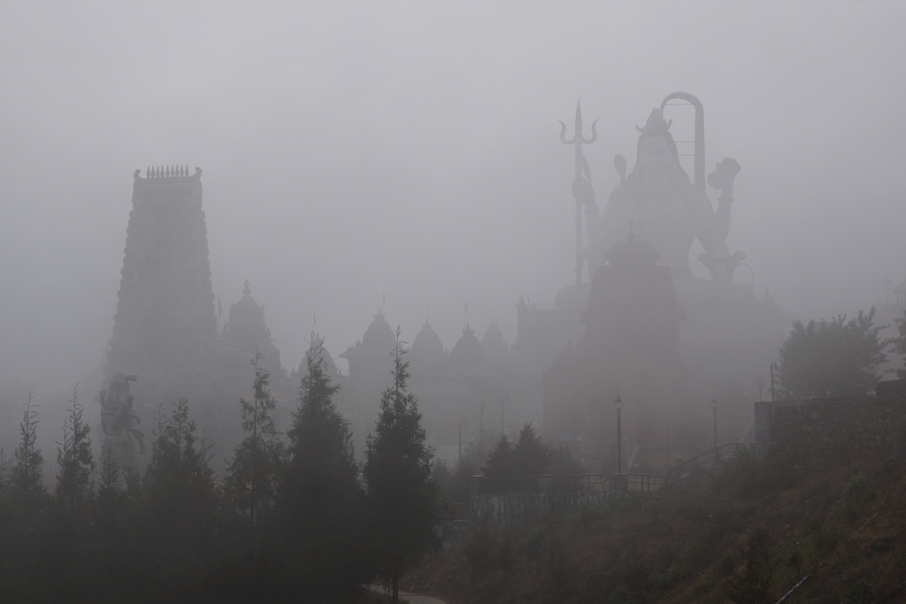 Mist in Char Dham, Namchi