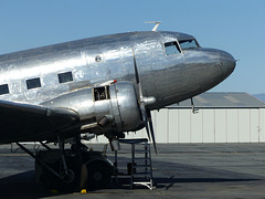 N25648 at Hemet-Ryan (1) - 12 November 2015