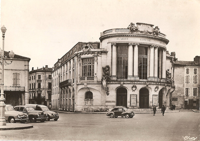 Agen (47) Années 50. (Carte postale scannée)