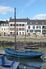 SAINT-GOUSTAN SAINT-GOUSTAN