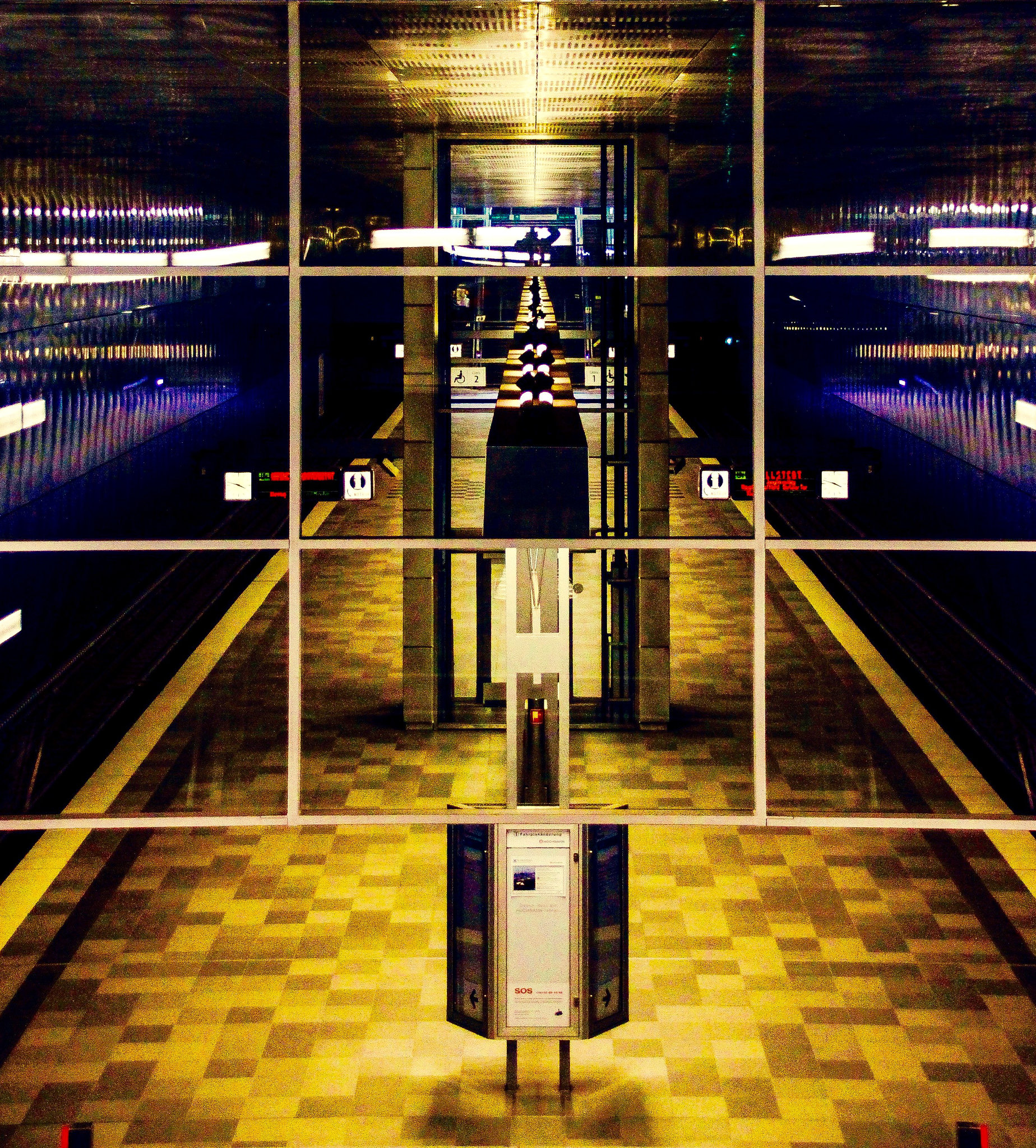 Hamburg - U 4 - Überseequartier