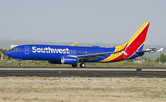 Southwest Airlines Boeing 737 N8687A