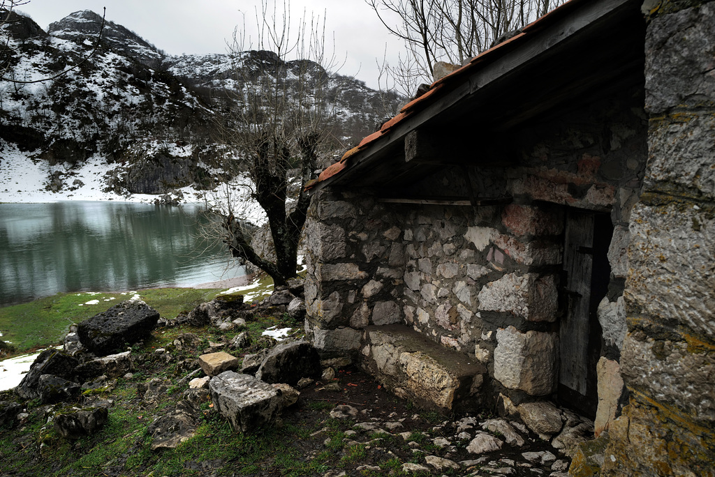 Lagos de Covadonga, Vega La Tiese, HBM