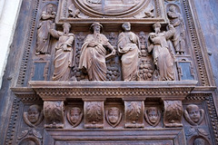 Sculpture de la porte de l'église St-Maclou de Rouen