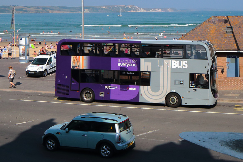 Bournemouth University "Unibus"-liveried double decker