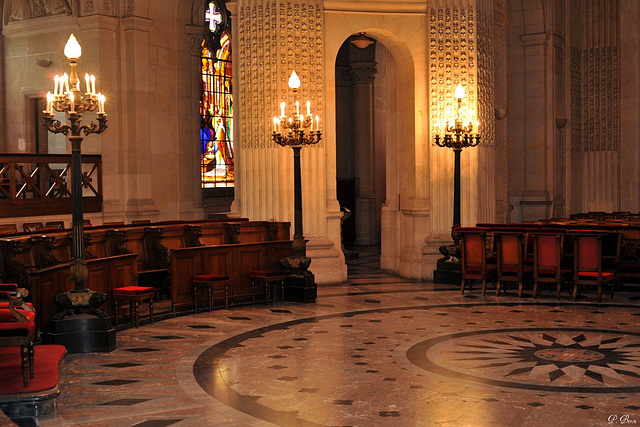 Sous le Dôme de la Chapelle Royale de Dreux - Eure-et-Loir