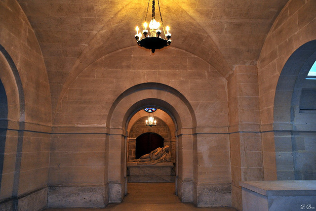 Galerie inférieure de la Chapelle Royale de Dreux - Eure-et-Loir