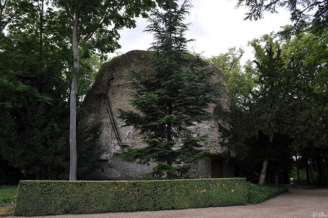 Vestiges du Donjon du Château de Dreux - Eure-et-Loir