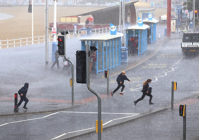 EOS 6D Peter Harriman 15 46 17 74166 weymouthDownpour dpp