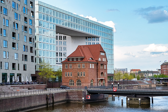 Old Customs House 'Teerhof'