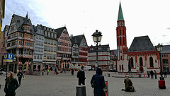 Frankfurt - Römerberg (Ostzeile mit Nikolaikirche)