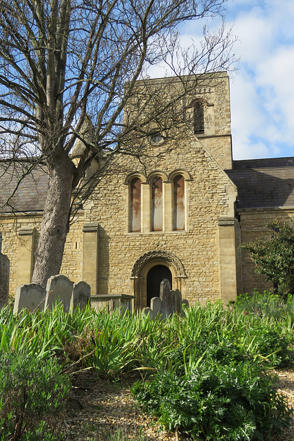 st cuthbert's church ,bedford  (1)