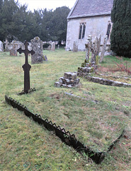 chilmark church wilts c19 cast iron tomb