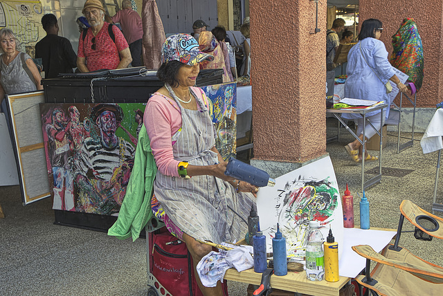 Artiste peintre . Artiste peintre .