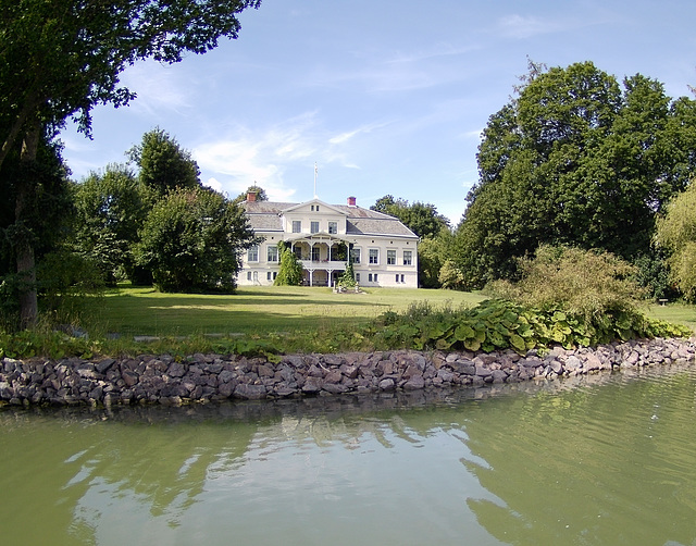 Herrenhaus am Göta Kanal