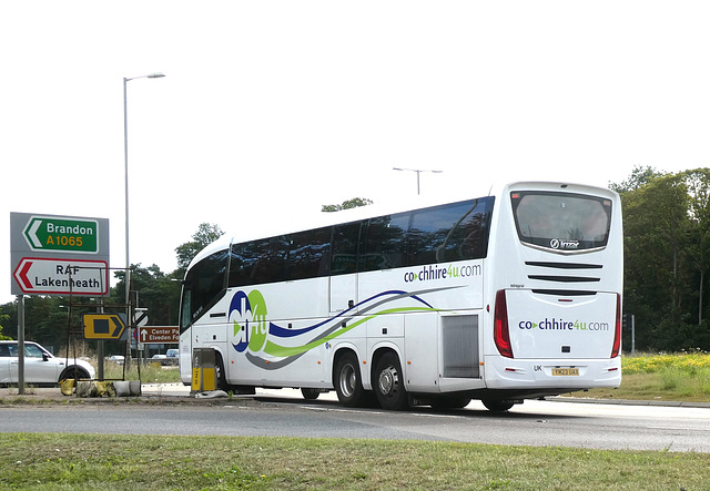 County Coaches (coachhire4u) YM23 UAX at Fiveways, Barton Mills - 26 Aug 2023 (P1160189) County Coaches (coachhire4u) YM23 UAX at Fiveways, Barton Mills - 26 Aug 2023 (P1160189)