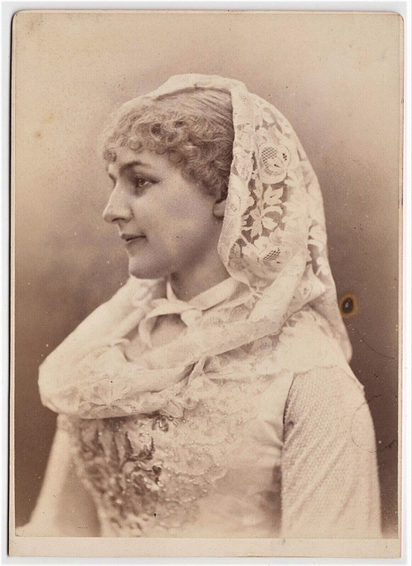 Marguerite Vaillant-Couturier by  Nadar