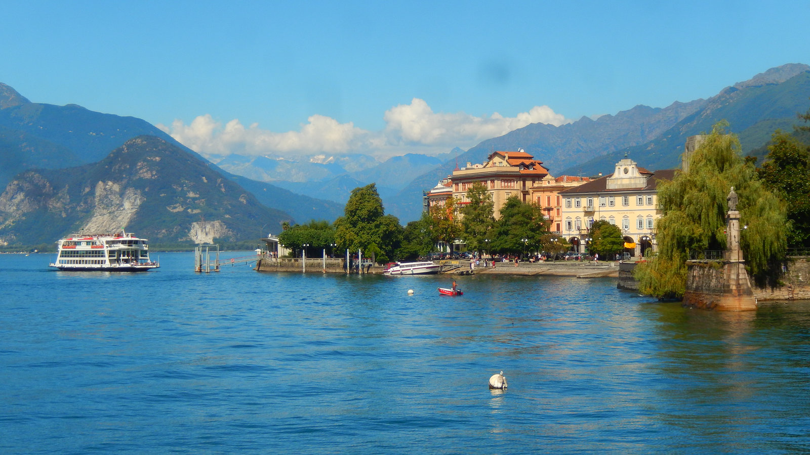 Verbania - Pallanza .    Imbarcadero