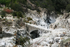 17  Le joli petit pont de pierres