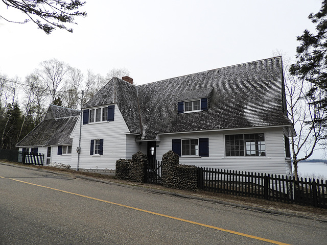 Day 9, our friend's family home, Tadoussac