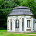 DE - Brühl - Schloss Falkenlust, Muschelkapelle