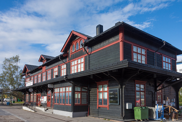 Bahnhof Gällivare ... P.i.P. (© Buelipix)