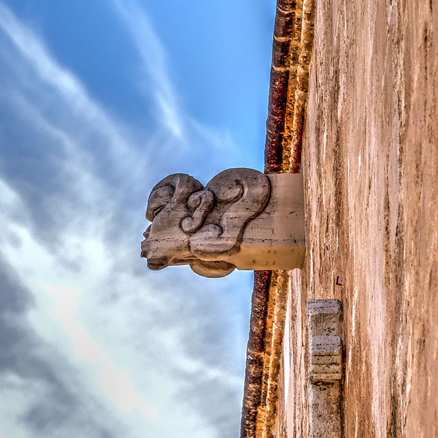 Ciutadella und die Wasserspeier von der Kathedrale