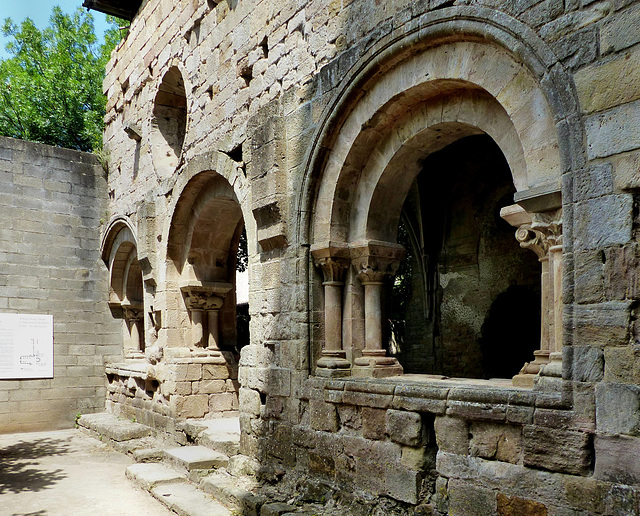 Alet-les-Bains - Abbaye Notre-Dame