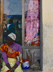 Femme chez le couturier DSC9623