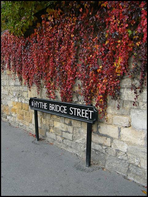 Hythe Bridge Street sign