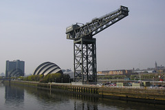 The Finnieston Crane And The Armadillo