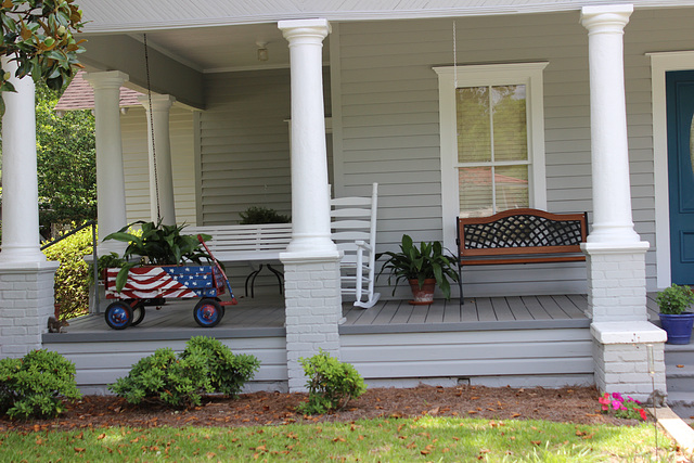 Happy "American" Bench Monday!!  :)