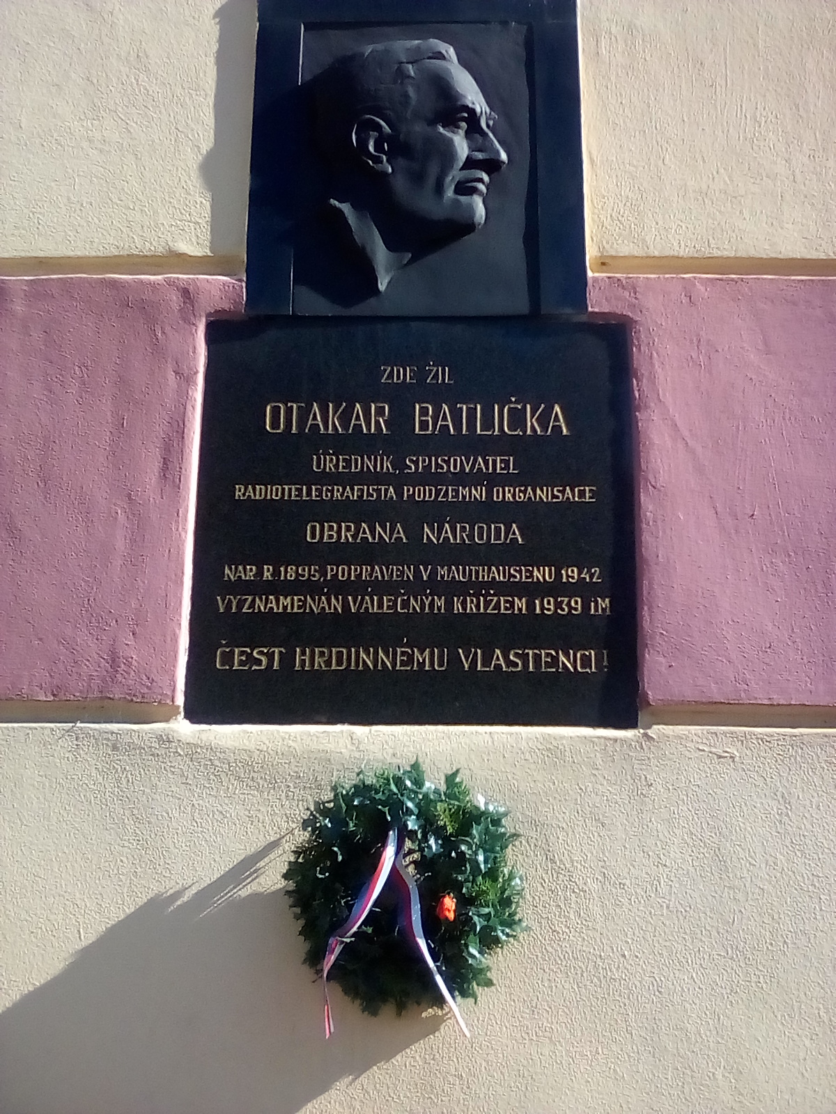 Memortabolo pri Otakar Batlička