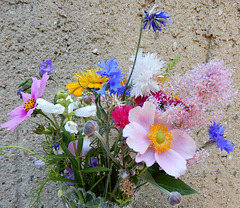 Ein sommerlicher Blumengruß aus dem eigenen Garten