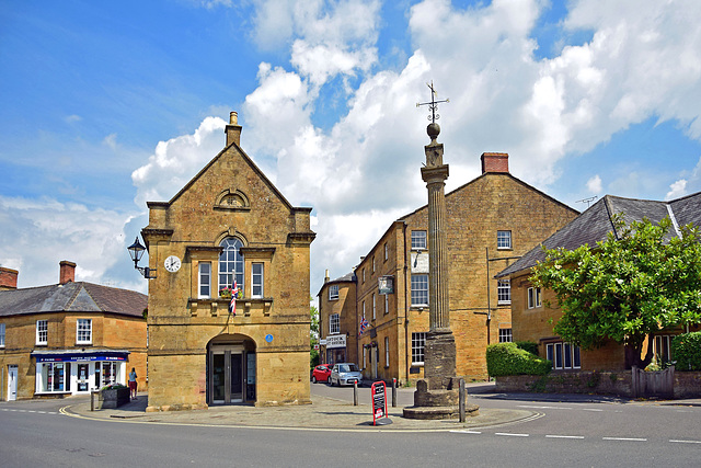 Martock Market House & Cross