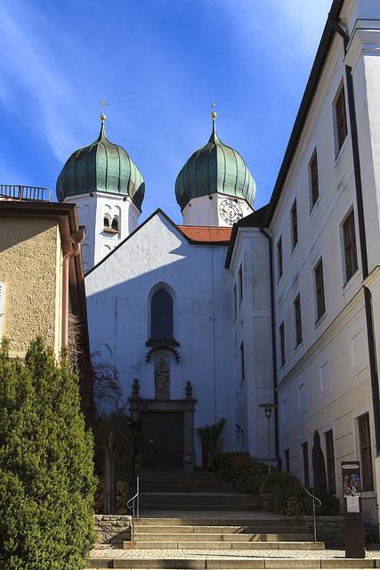 zwei ungleiche Türme